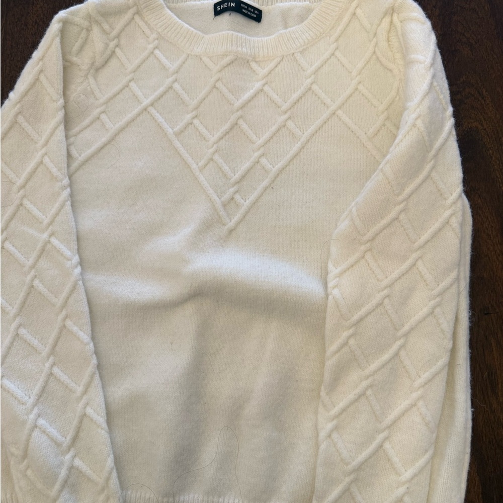 SHEIN White Knit Pullover